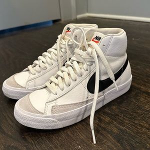Nike blazer mid ‘77